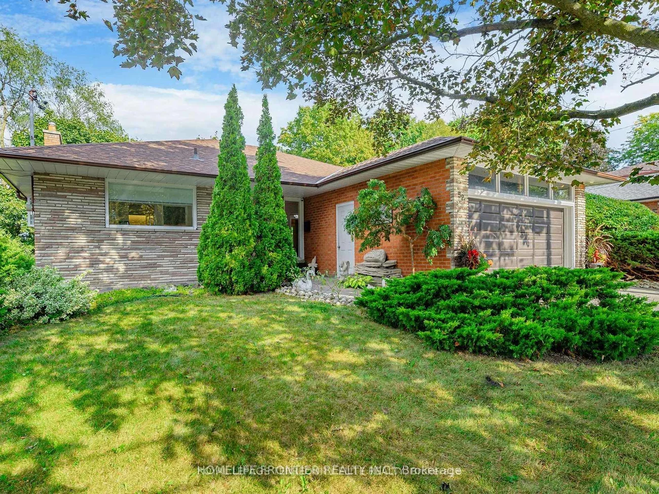 52, Landfair, Woburn, Toronto