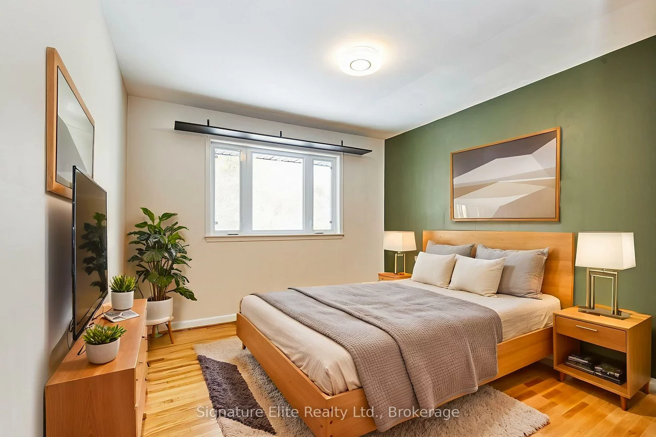 57, Mossbank, Woburn, Toronto