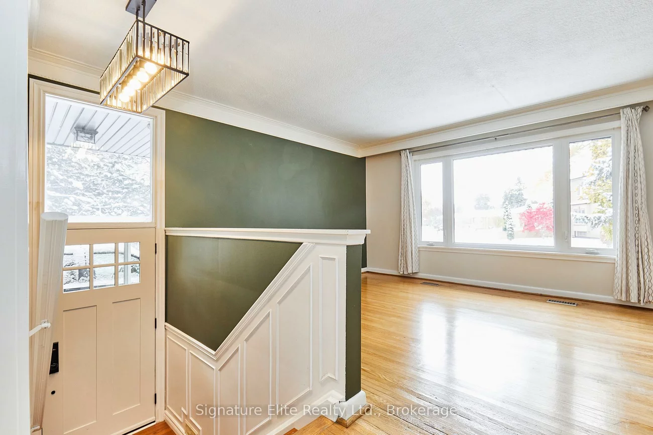 57, Mossbank, Woburn, Toronto