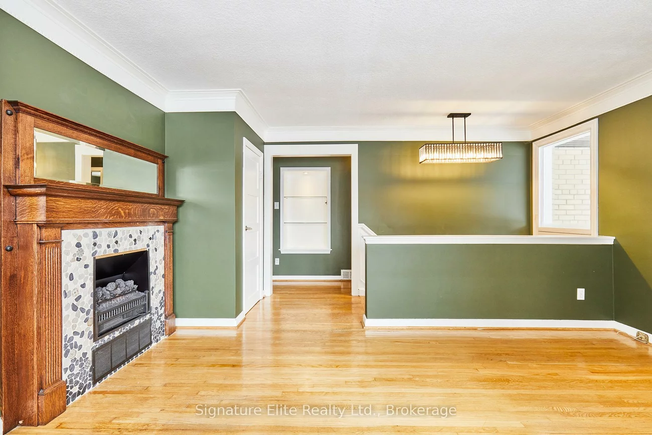 57, Mossbank, Woburn, Toronto