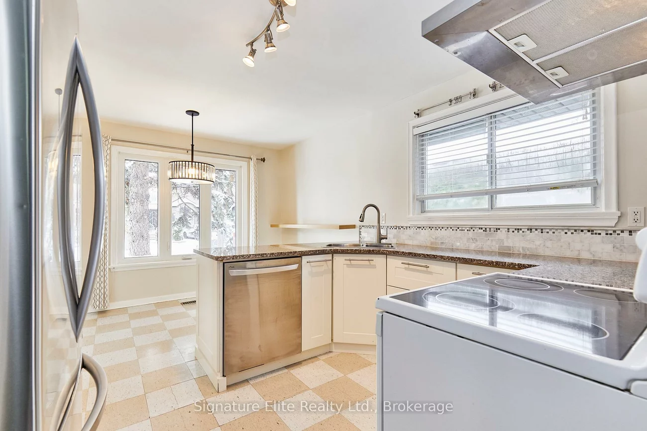 57, Mossbank, Woburn, Toronto