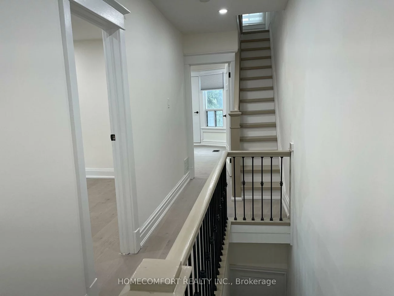 33, Strathmore, Danforth, Toronto