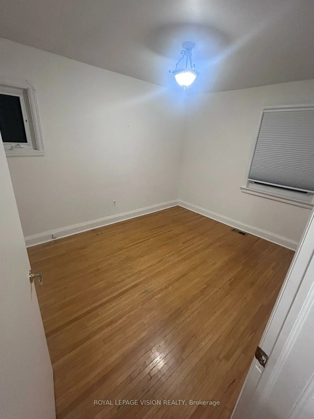 17, Dyson, Wexford-Maryvale, Toronto