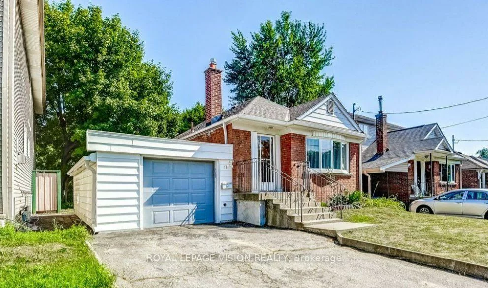 17, Dyson, Wexford-Maryvale, Toronto