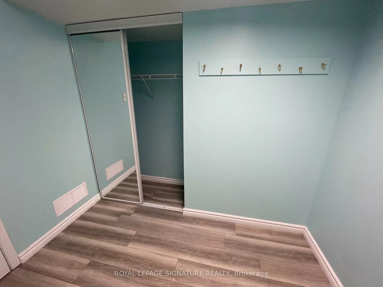 76, Piperbrook, West Hill, Toronto