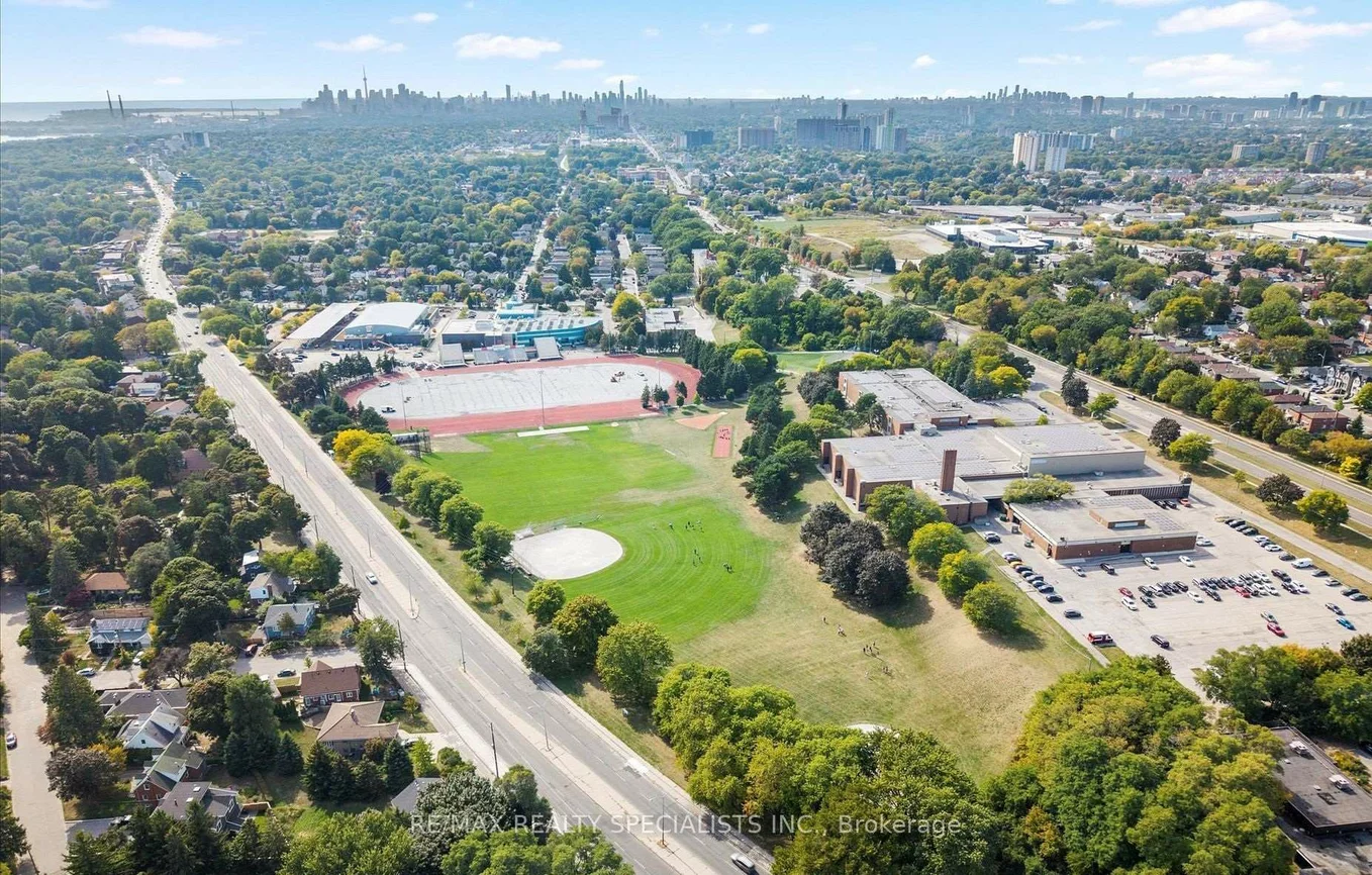 5, East Haven, Birchcliffe-Cliffside, Toronto