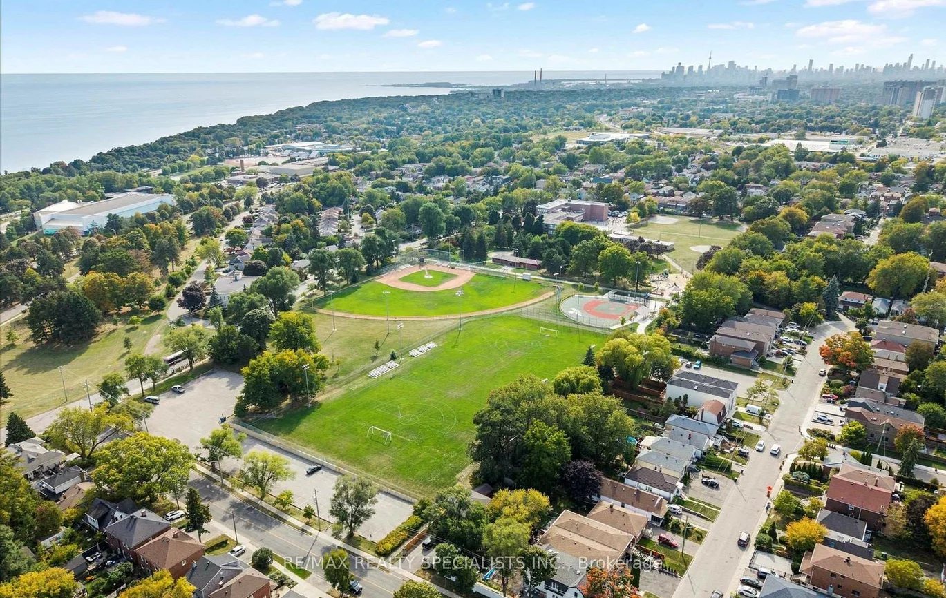 5, East Haven, Birchcliffe-Cliffside, Toronto