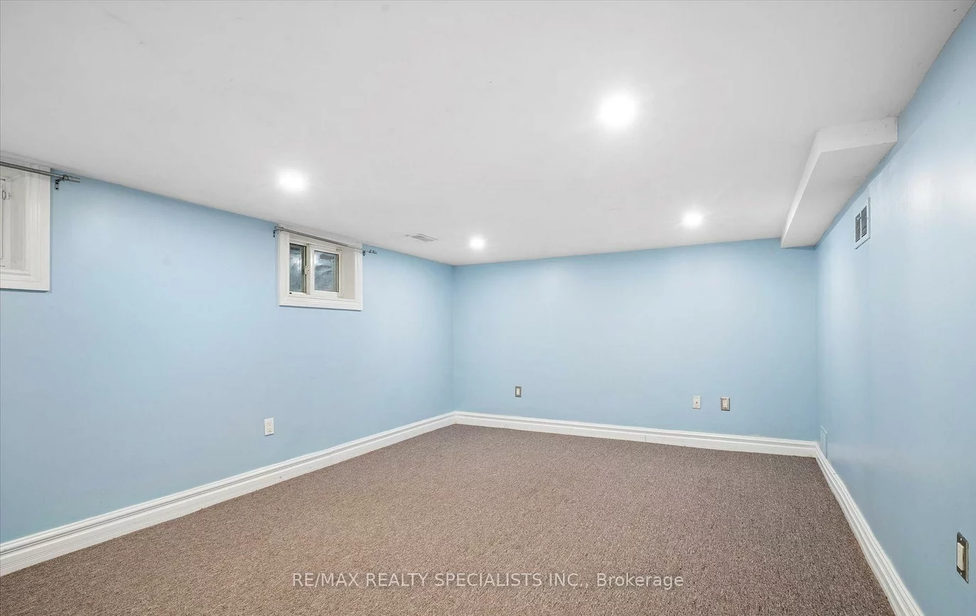 5, East Haven, Birchcliffe-Cliffside, Toronto