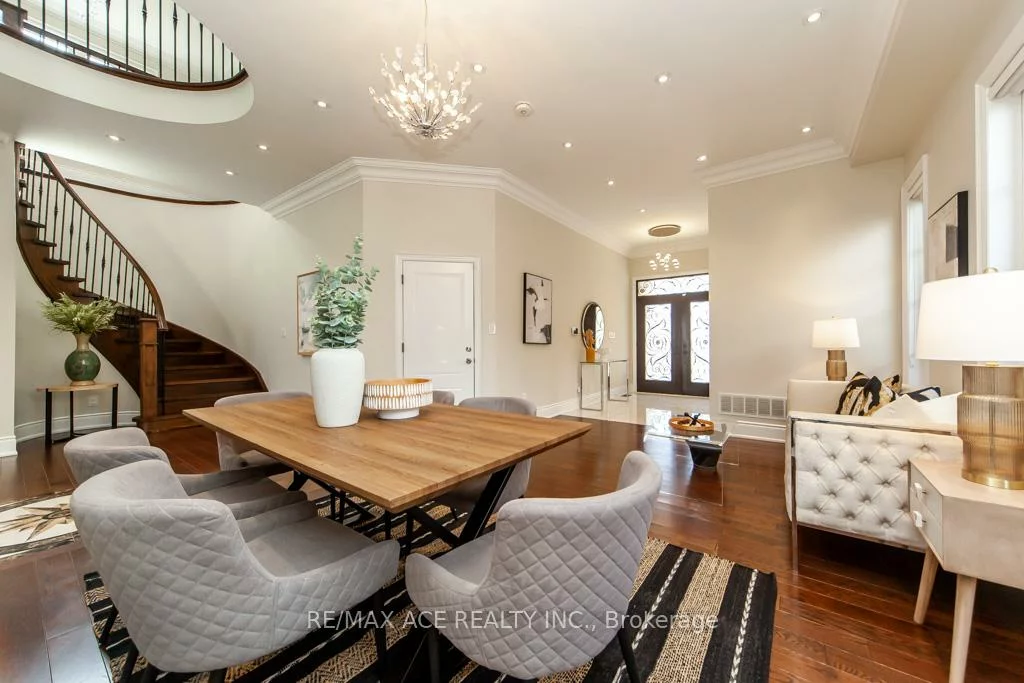 11, Ashdean, Dorset Park, Toronto