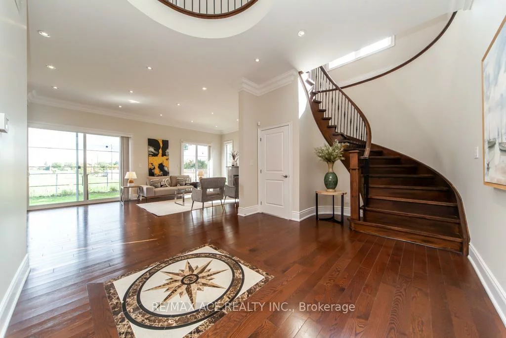 11, Ashdean, Dorset Park, Toronto