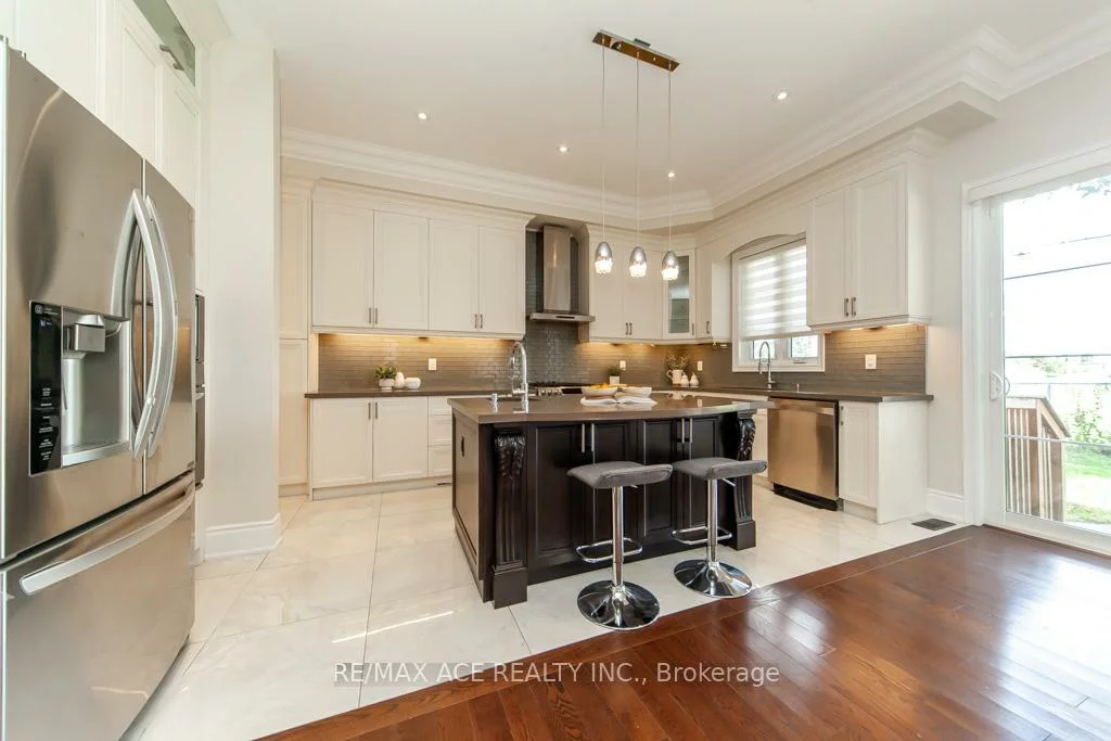 11, Ashdean, Dorset Park, Toronto