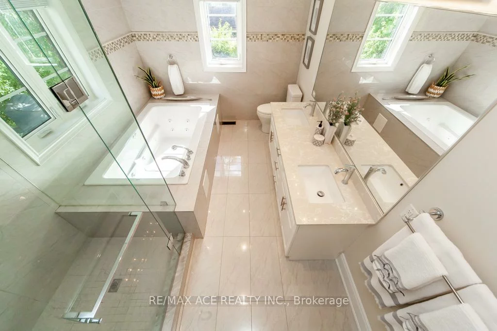 11, Ashdean, Dorset Park, Toronto