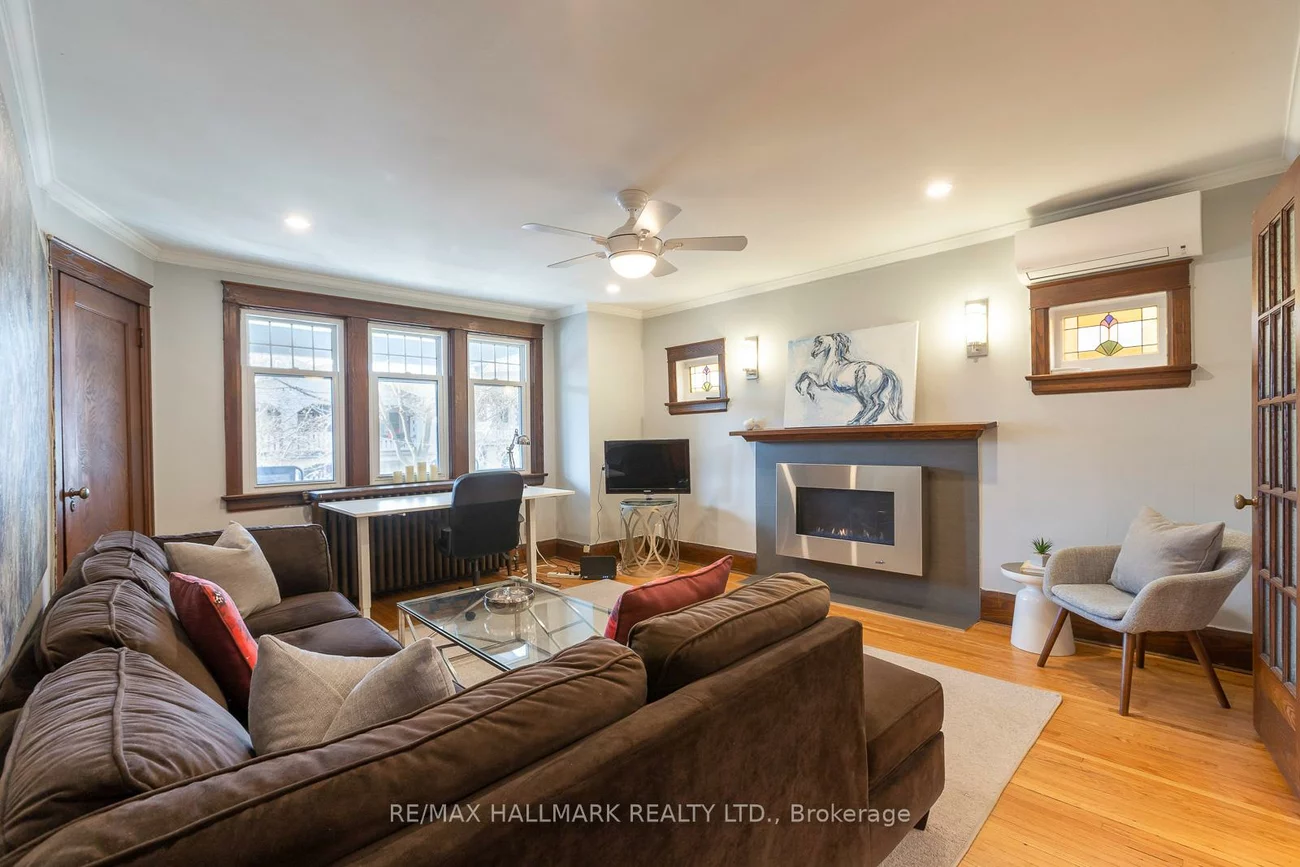 27, Hammersmith, The Beaches, Toronto