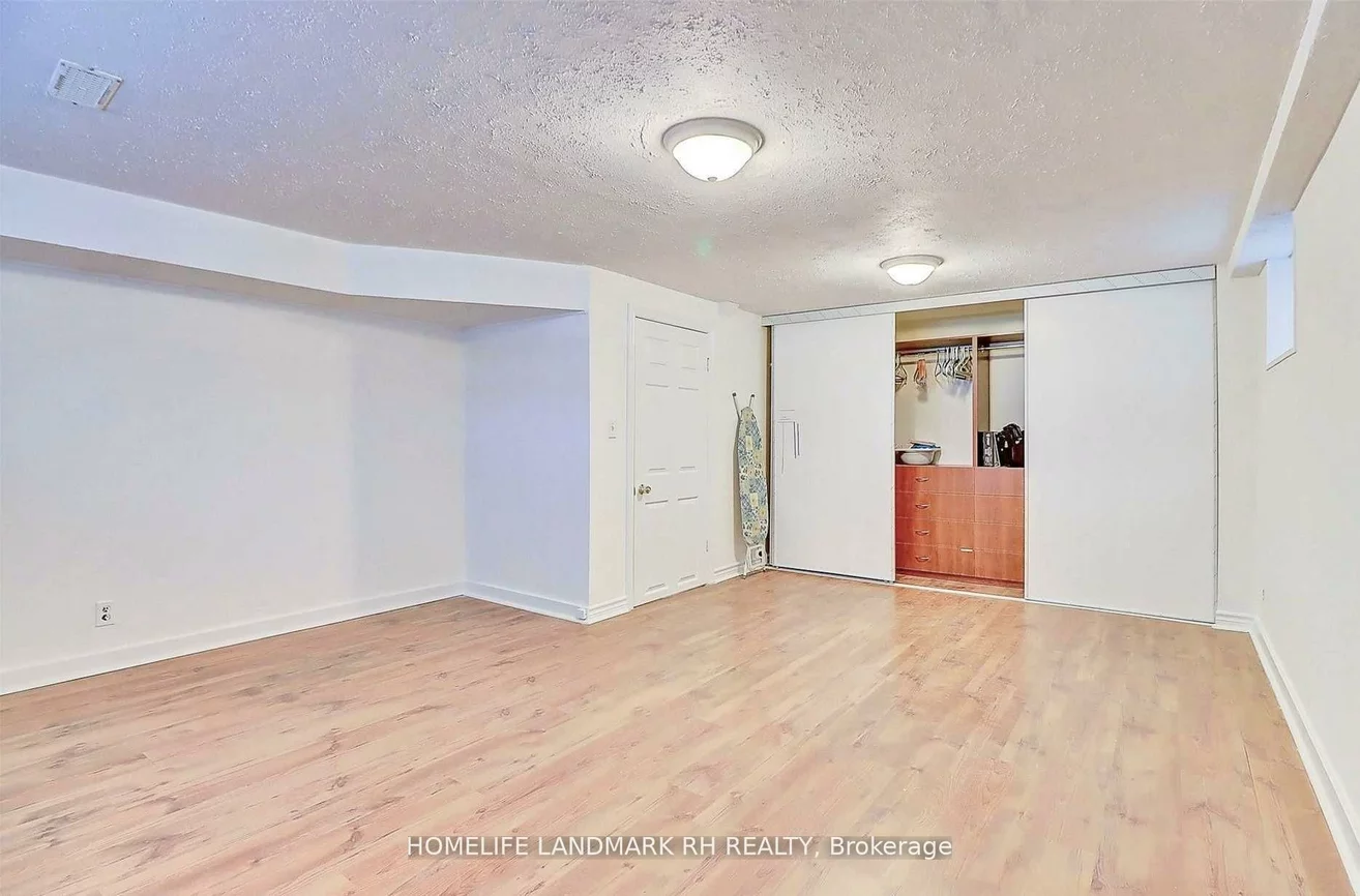 96, Allanford, Tam O'Shanter-Sullivan, Toronto