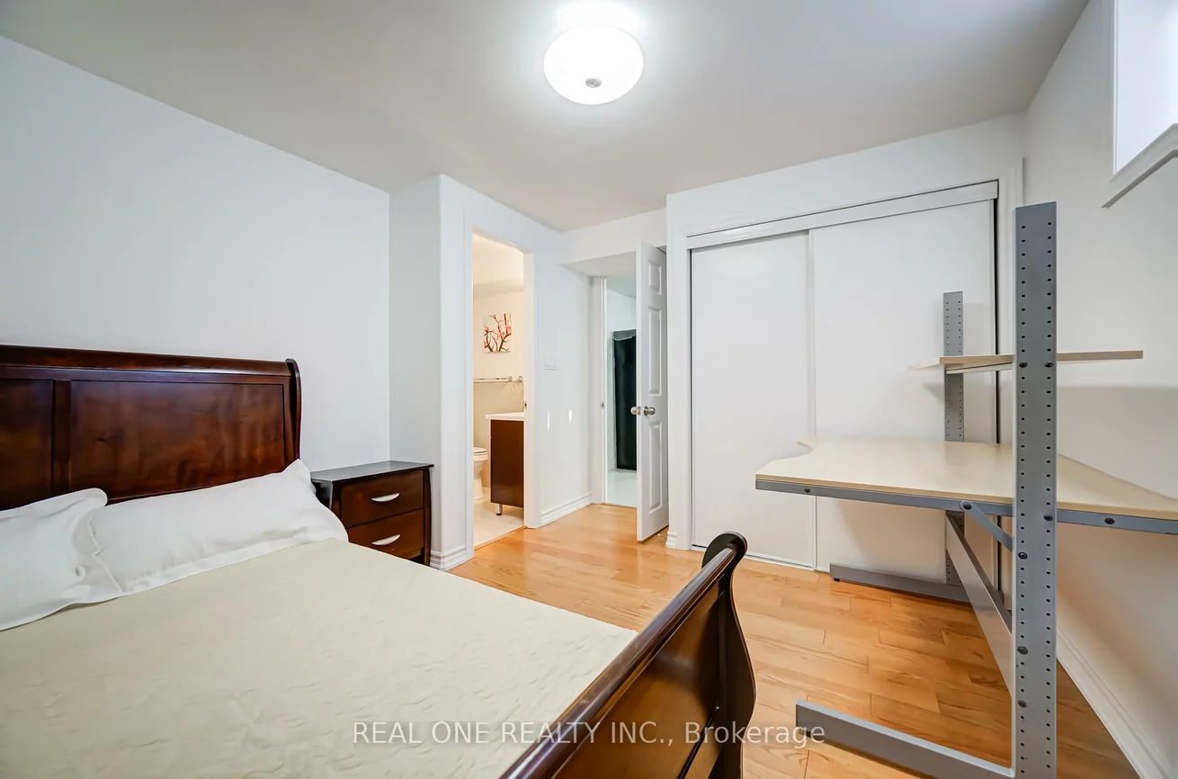 2, Grittani, Agincourt South-Malvern West, Toronto