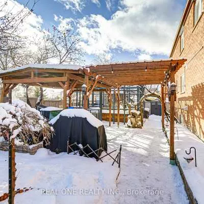 2, Grittani, Agincourt South-Malvern West, Toronto