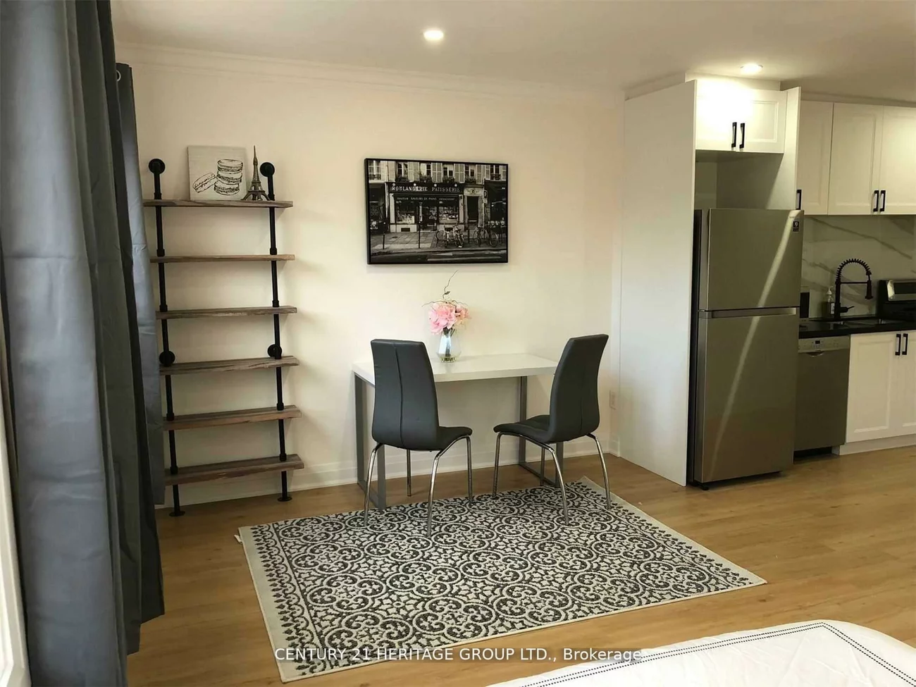 1710, Danforth, Danforth, Toronto