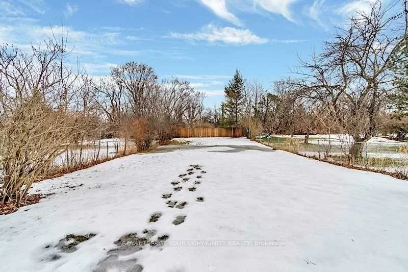 21, Lynvalley, Wexford-Maryvale, Toronto