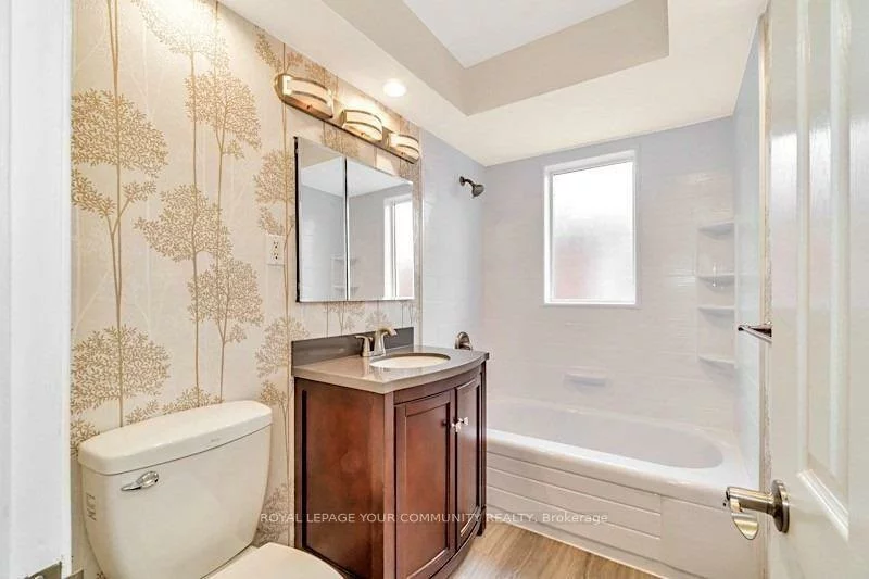 21, Lynvalley, Wexford-Maryvale, Toronto