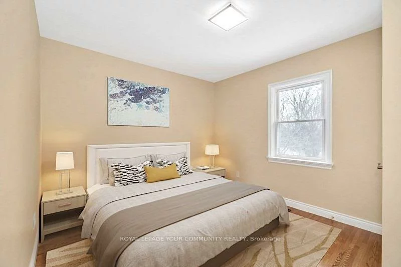 21, Lynvalley, Wexford-Maryvale, Toronto