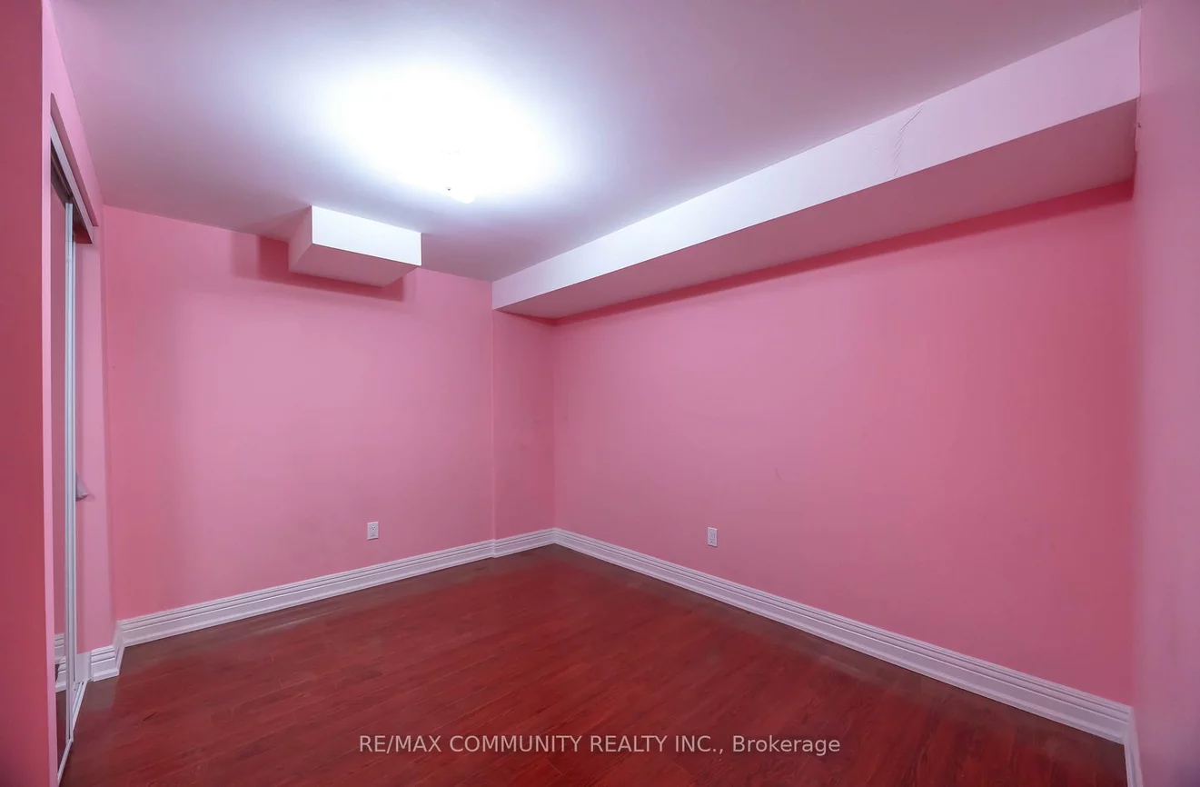 3, Grosbeak, Rouge E11, Toronto