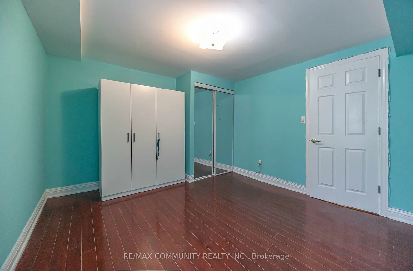 3, Grosbeak, Rouge E11, Toronto