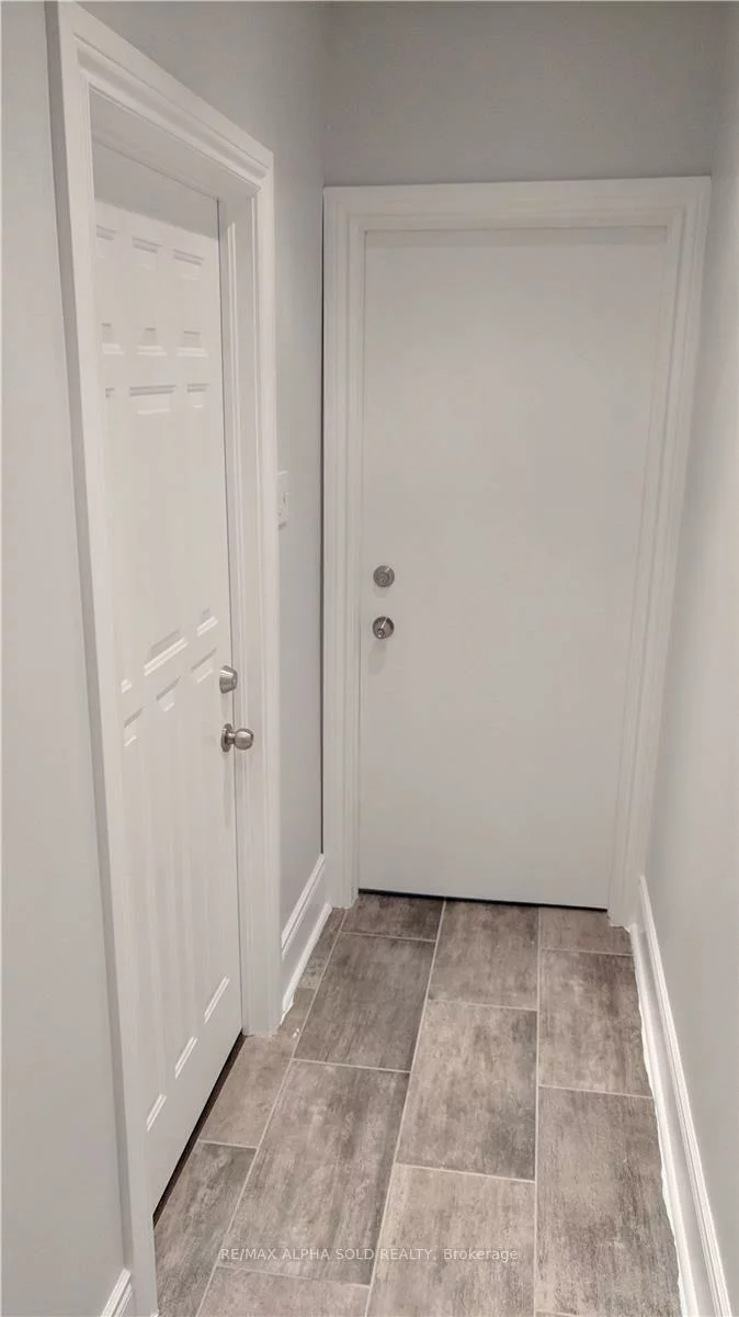 Upper Level 77, Newmarket, East End-Danforth, Toronto