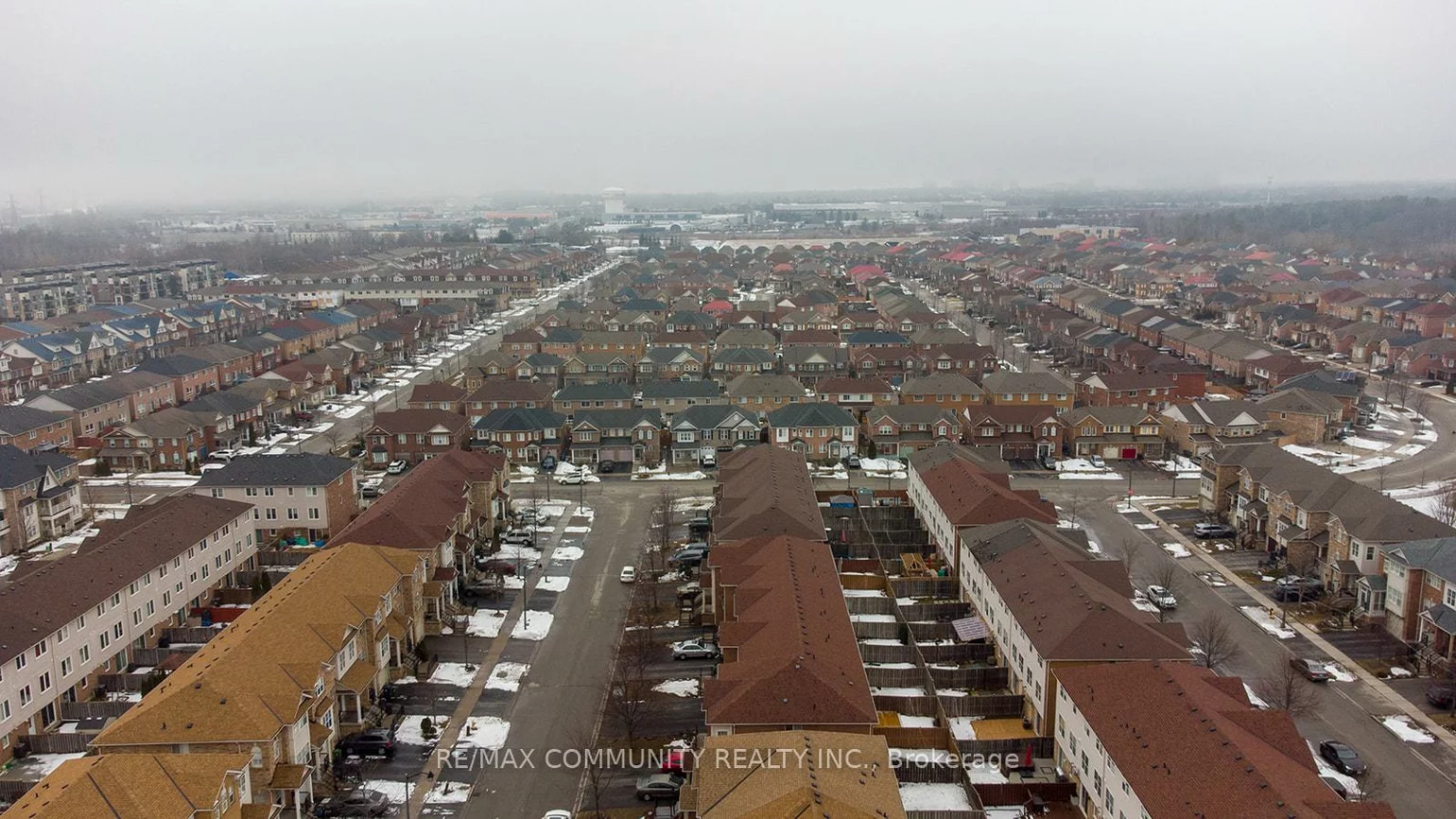 32, Red Fox, Rouge E11, Toronto