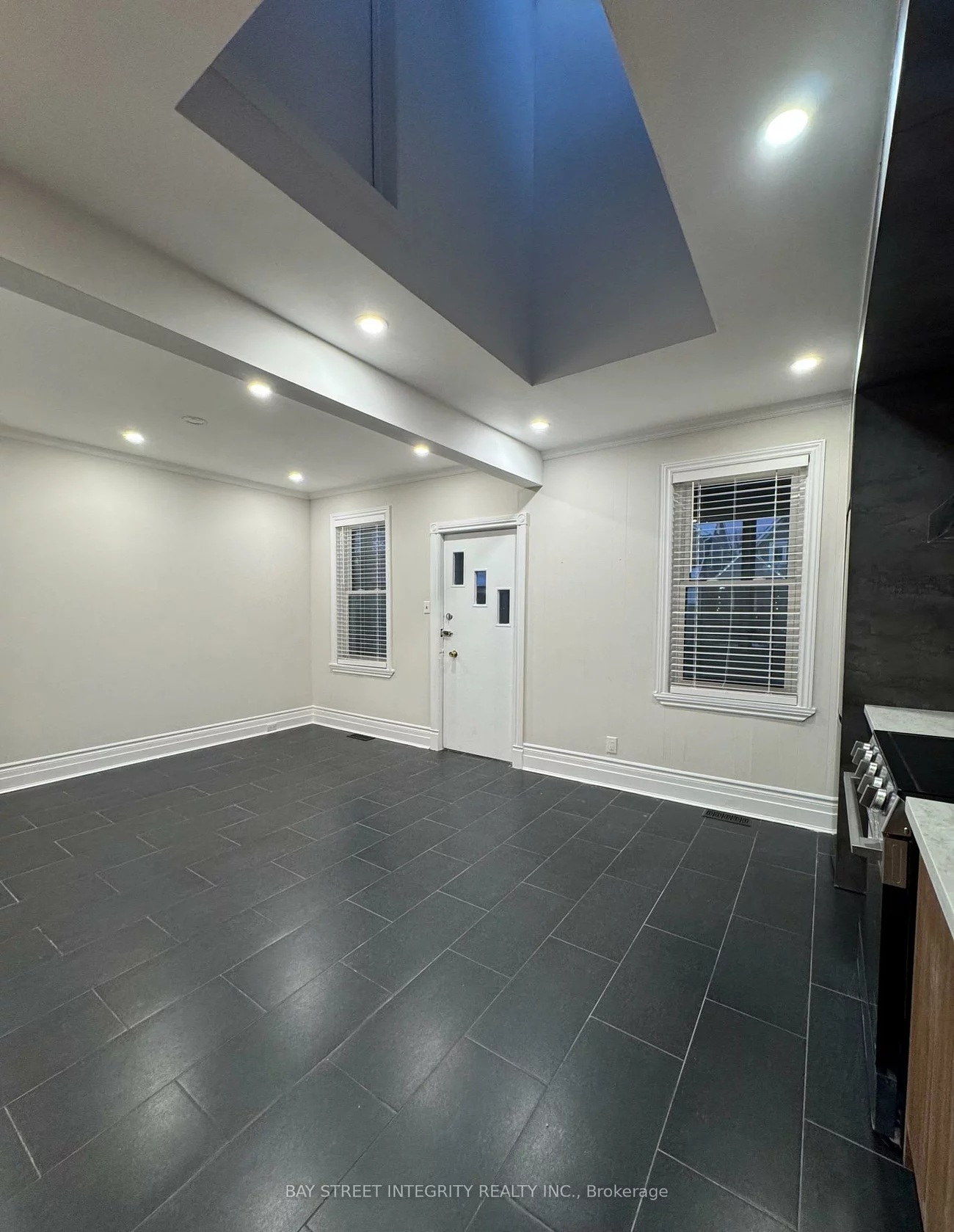 244, King Edward, Woodbine-Lumsden, Toronto