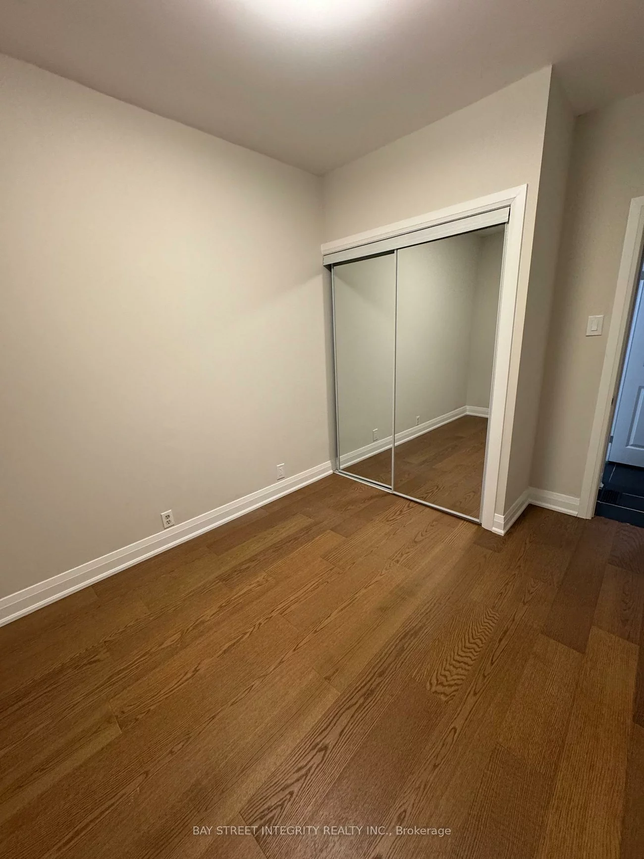 244, King Edward, Woodbine-Lumsden, Toronto