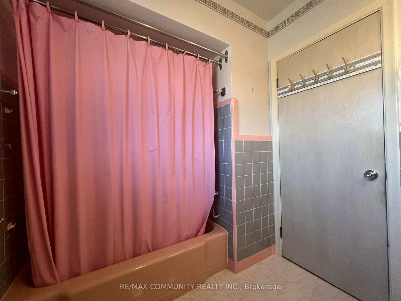 137, Birkdale, Bendale, Toronto