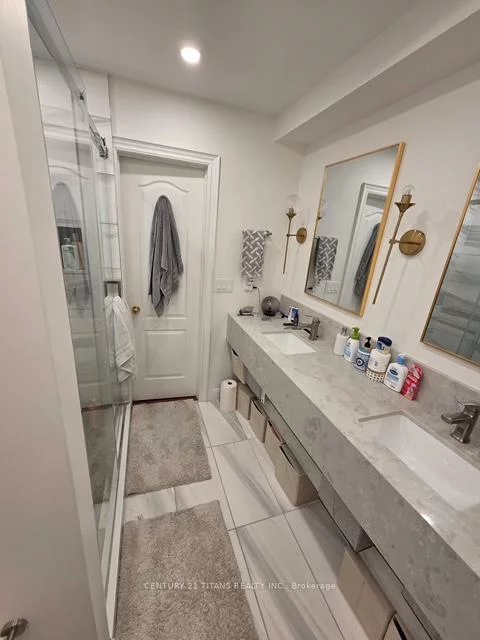 6, Cam Fella, Greenwood-Coxwell, Toronto