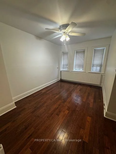 849, Broadview, Danforth, Toronto