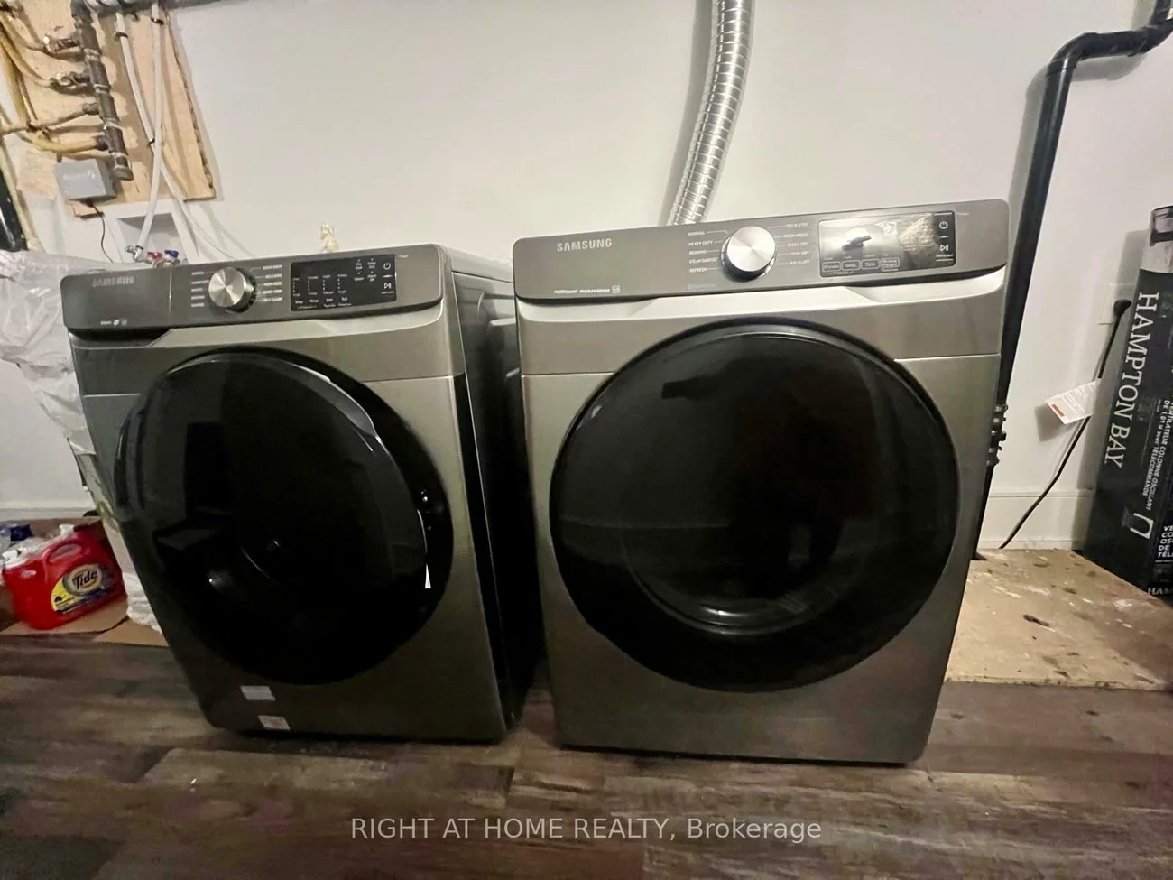 440, Pharmacy, Clairlea-Birchmount, Toronto