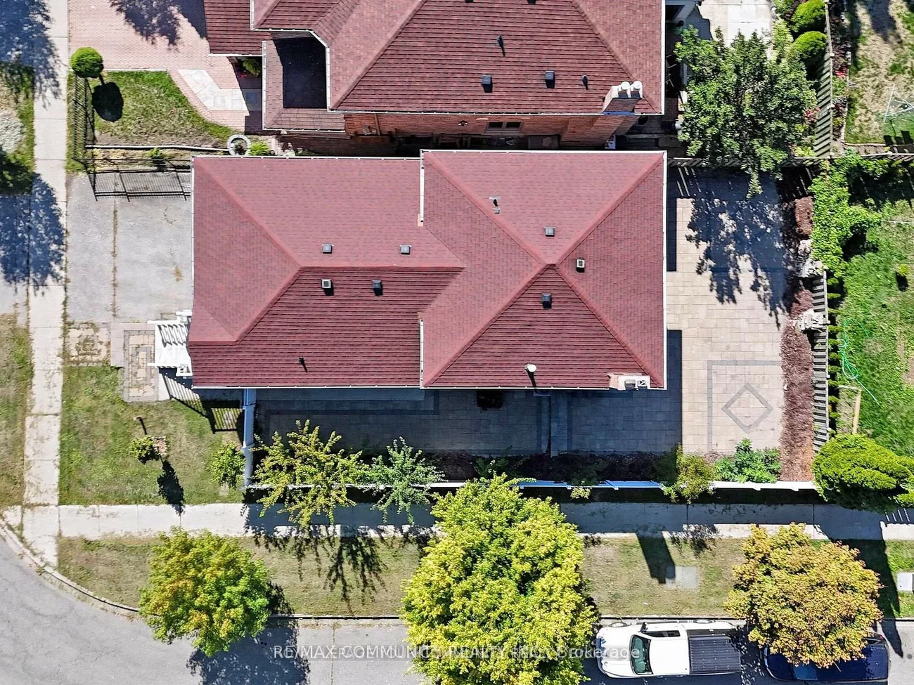 54, Emcarr, West Hill, Toronto