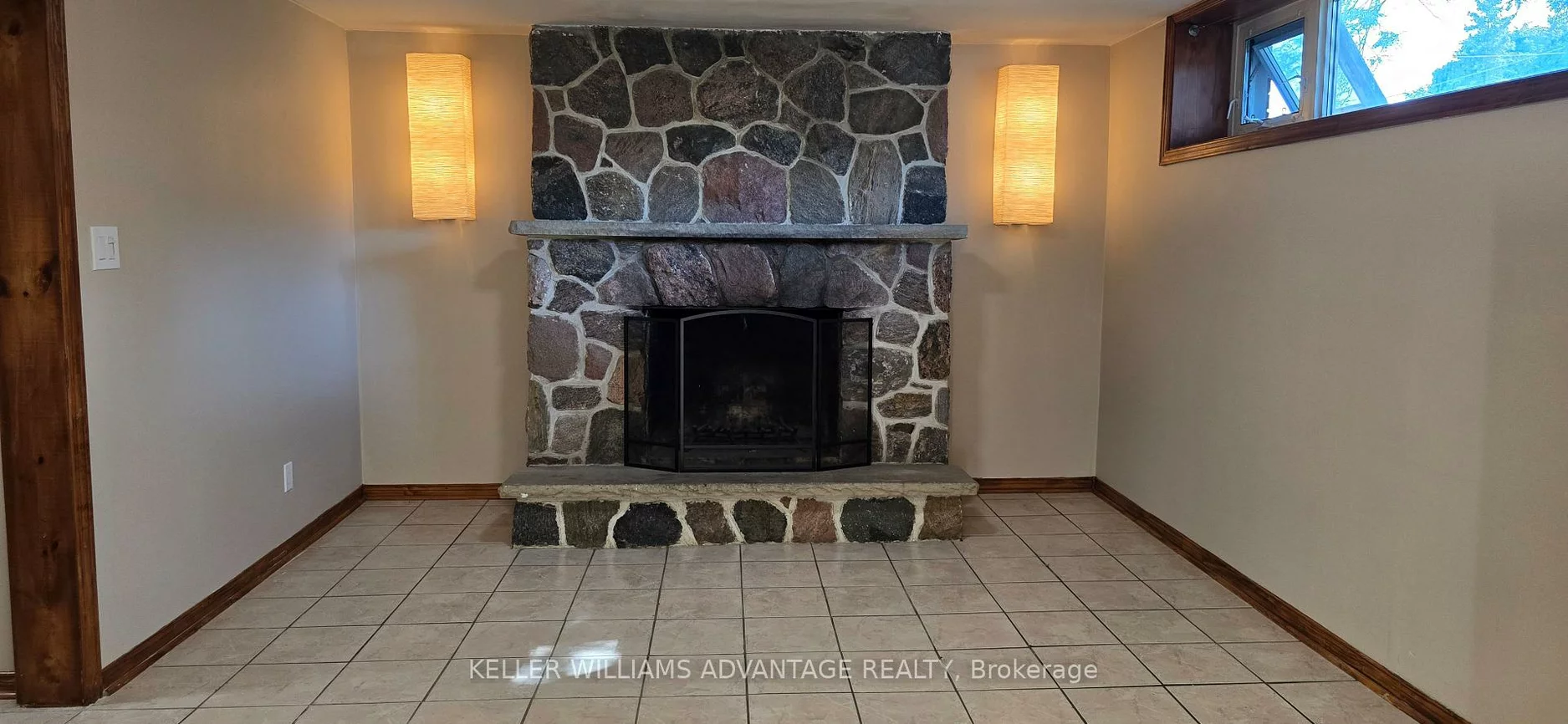 105, Hart, Kennedy Park, Toronto