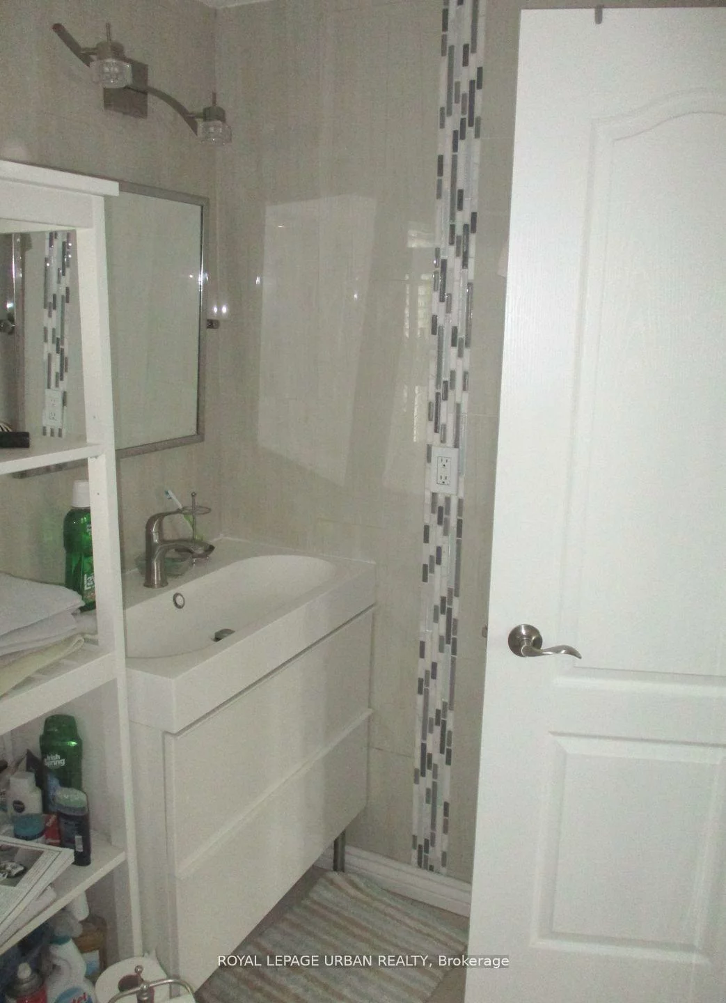 89, Squires, O'Connor-Parkview, Toronto