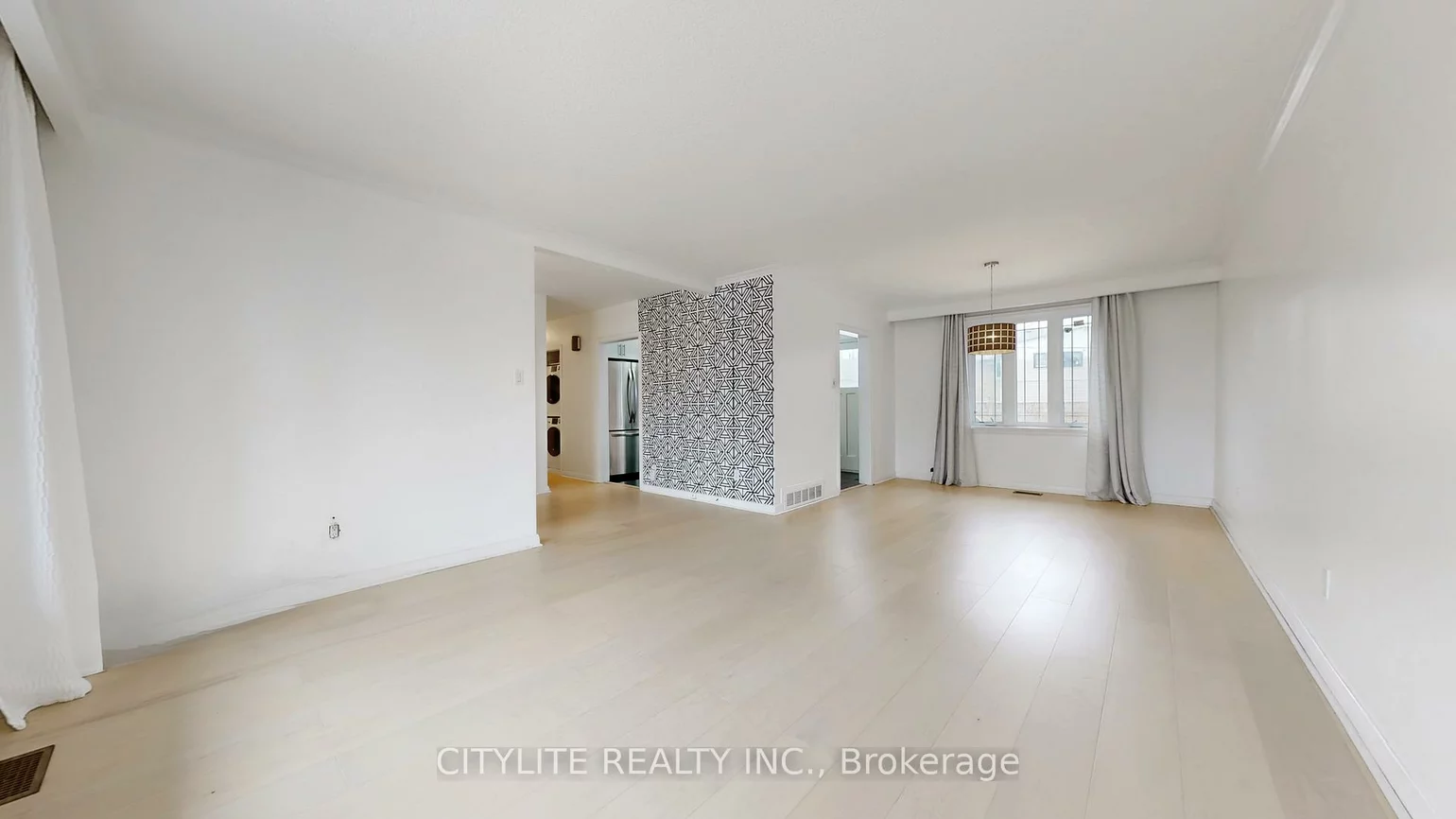 16, Panama, Woburn, Toronto