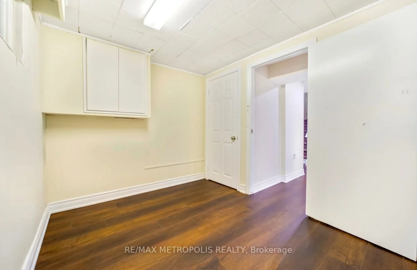 103, Packard, Bendale, Toronto