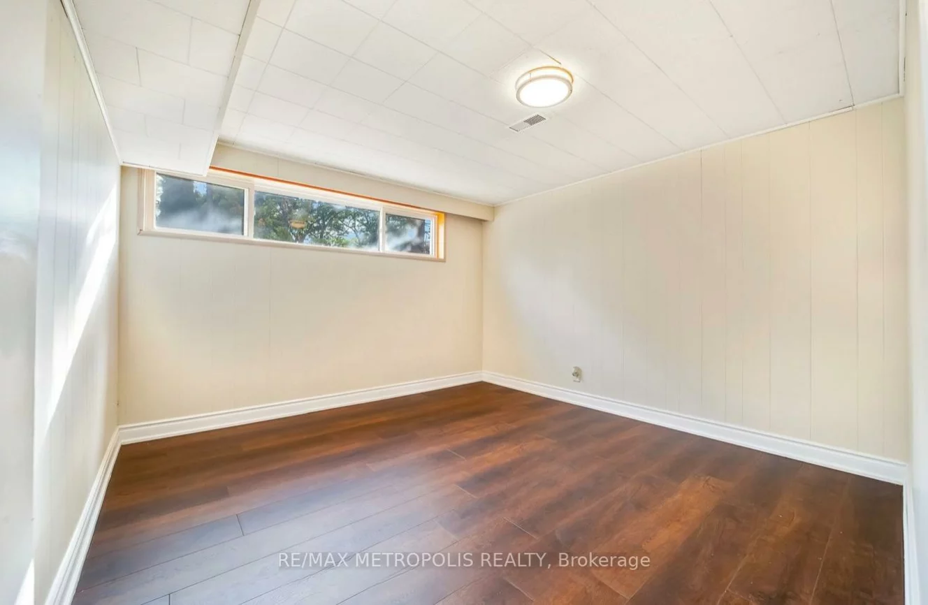 103, Packard, Bendale, Toronto