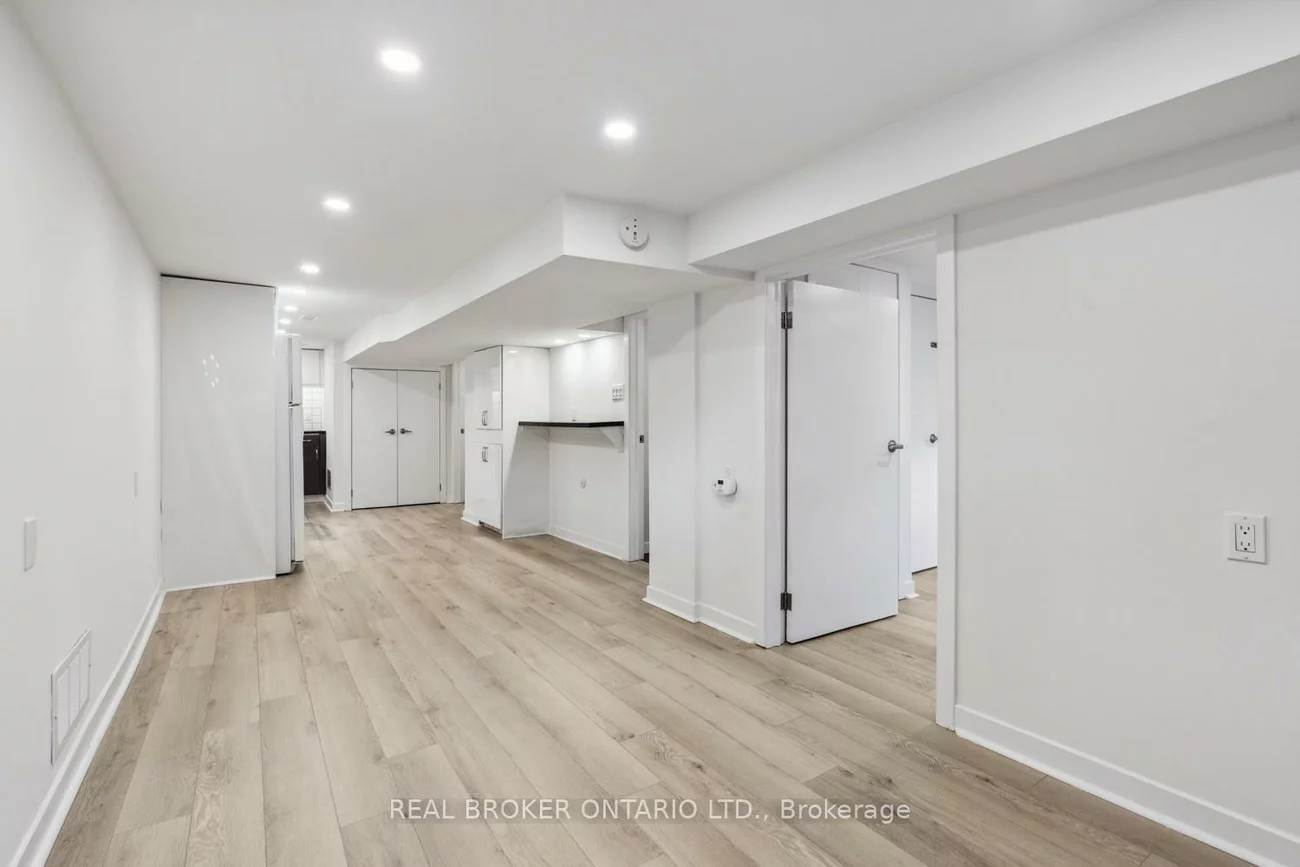 129, Oak Park, Woodbine-Lumsden, Toronto