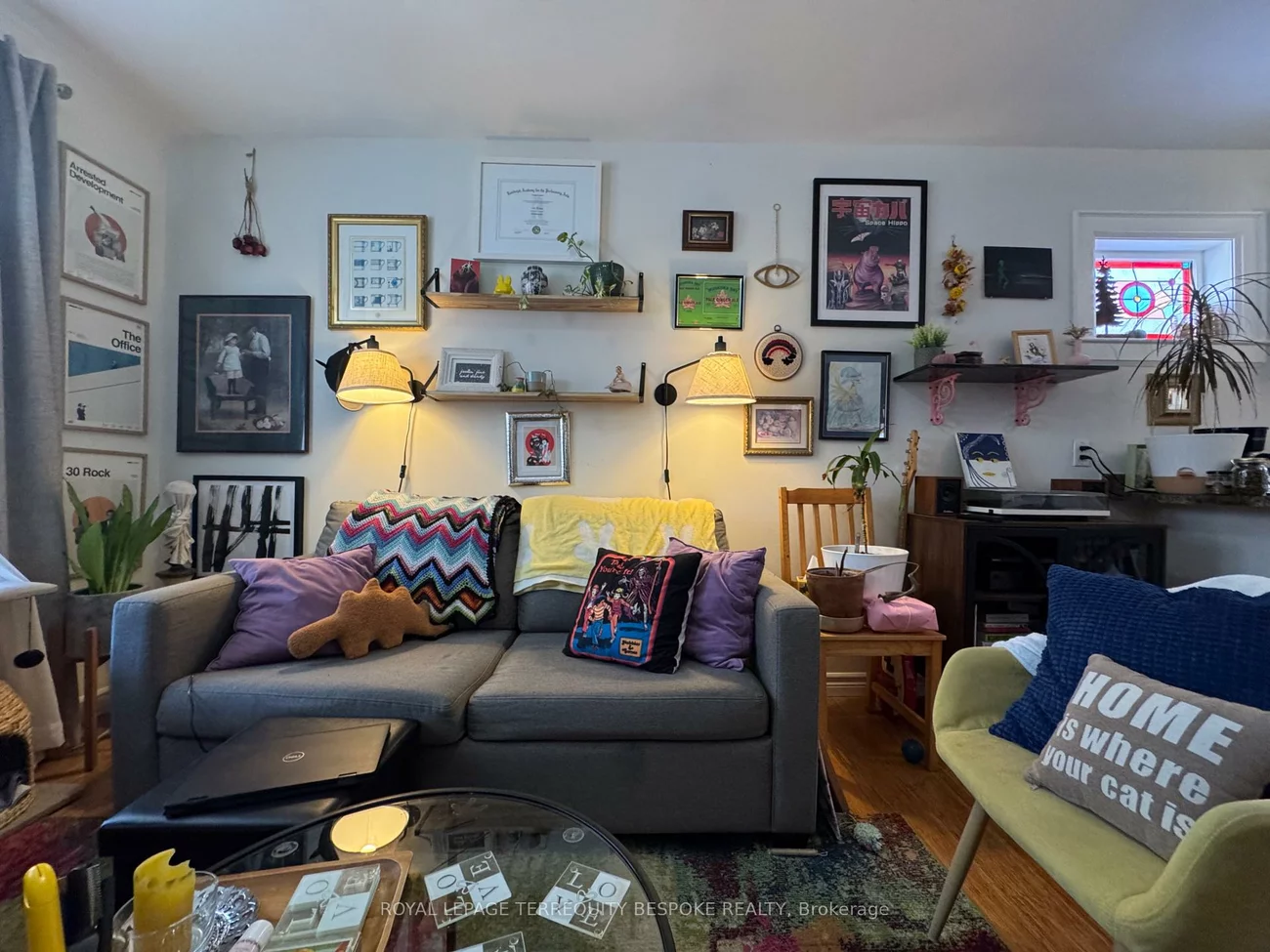 19, Lewis, South Riverdale, Toronto