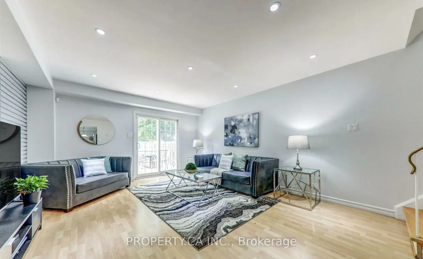 78, Pennyhill, Malvern, Toronto