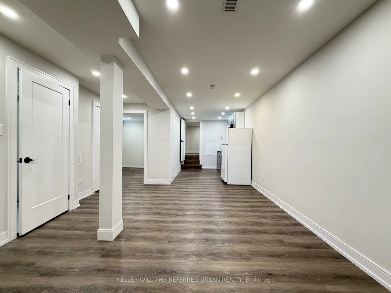 63, Wallington, Woodbine-Lumsden, Toronto