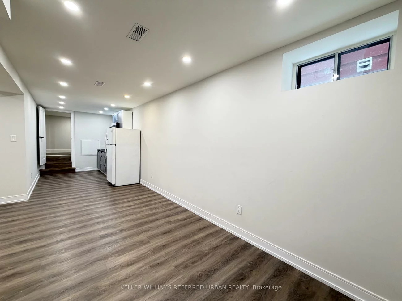 63, Wallington, Woodbine-Lumsden, Toronto