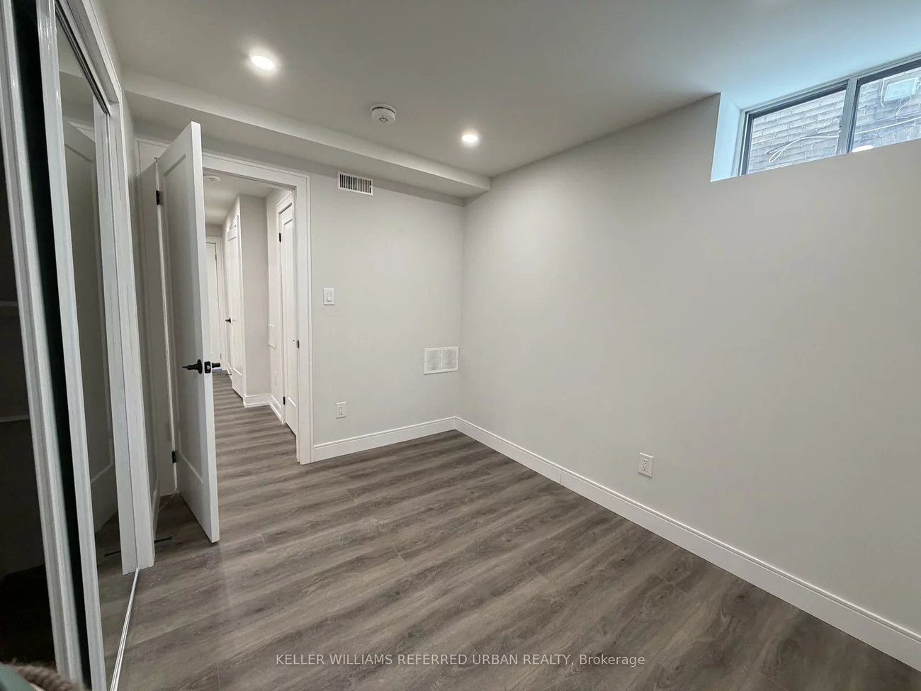 63, Wallington, Woodbine-Lumsden, Toronto