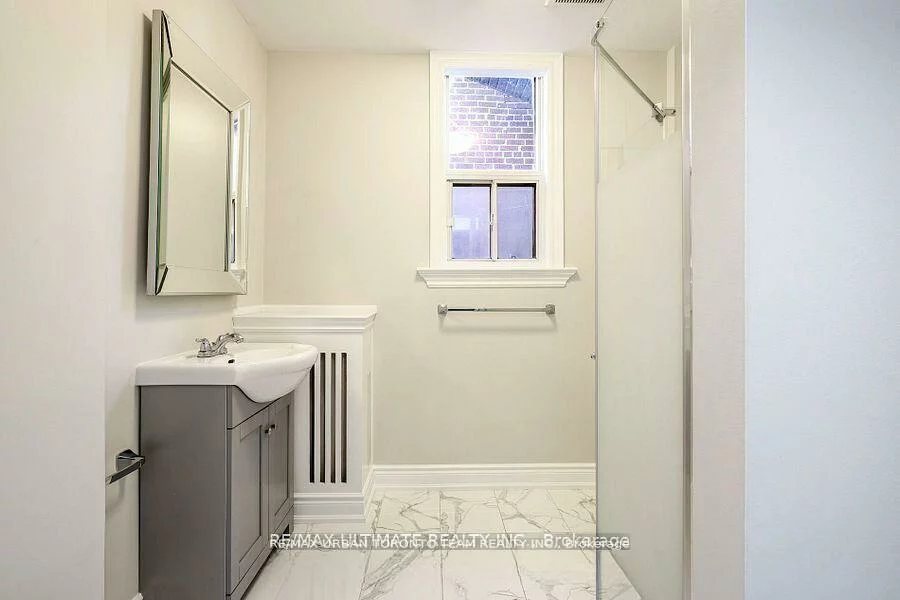 745, Coxwell, Danforth, Toronto