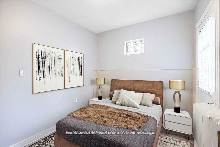 745, Coxwell, Danforth, Toronto