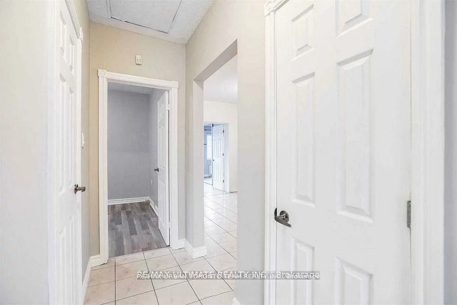 745, Coxwell, Danforth, Toronto