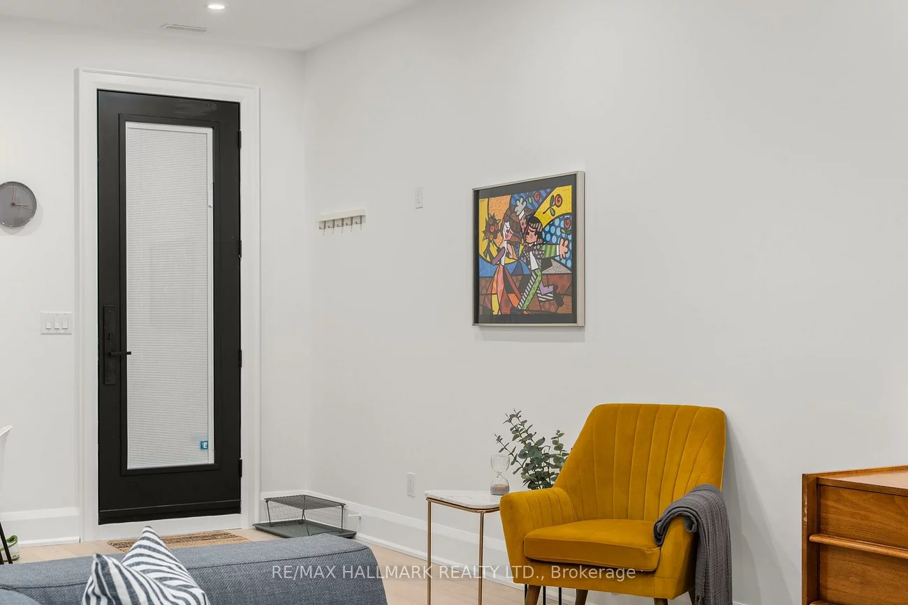 12, Glenside, Greenwood-Coxwell, Toronto